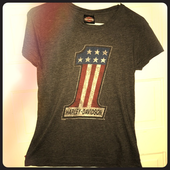 Harley-Davidson T-Shirt (Tilley’s HD) - Picture 1 of 12